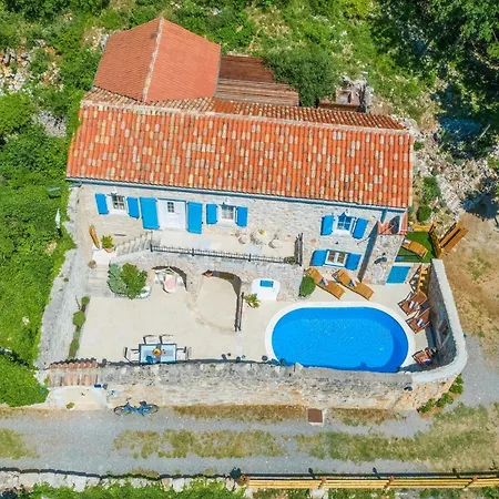 Holiday home Siesta *