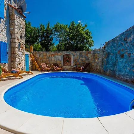 Holiday home Siesta *