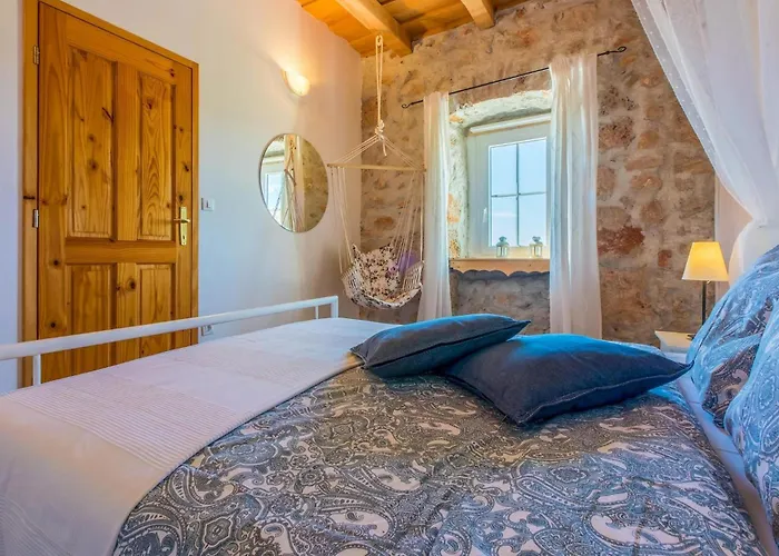 Siesta Hébergement de vacances *